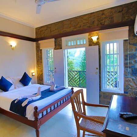Chithirapuram Palace 蒙纳 外观 照片
