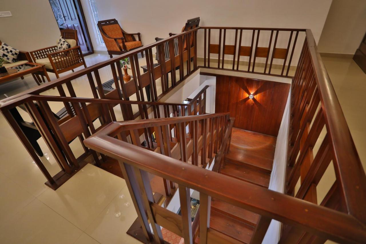 Chithirapuram Palace 蒙纳 外观 照片