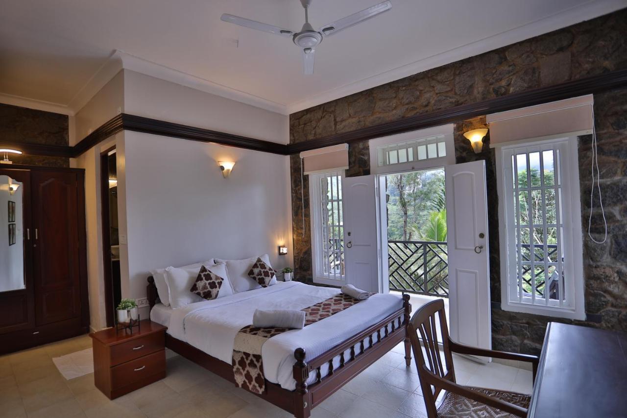 Chithirapuram Palace 蒙纳 外观 照片